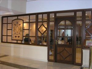 Ξυλοεπένδυση Εστιατορίου στο ξενοδοχείο Grand Palace
